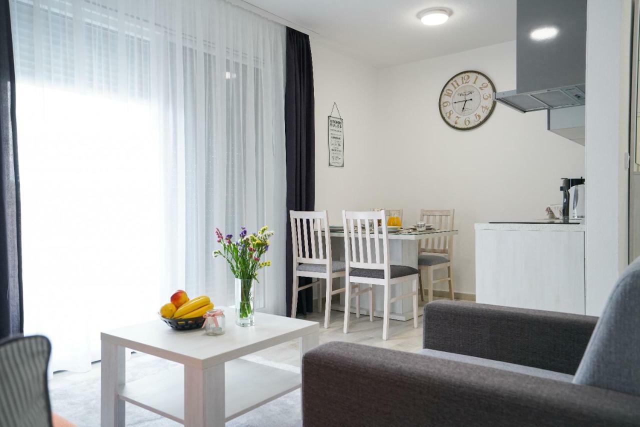Apartmani Zupan Sukosan Exterior photo